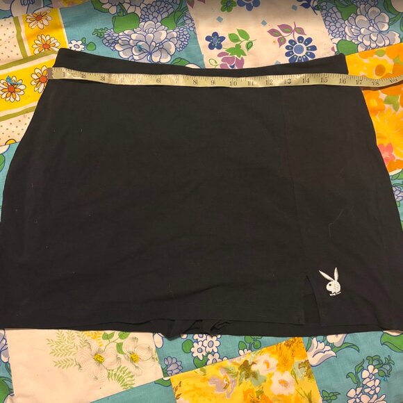 Pacsun Playboy Black mini skirt with shorts and slit Size Large - Picture 4 of 5